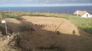 Land for sale in Porto Moniz, Portugal — €80,000
