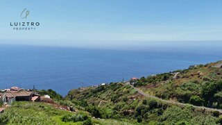 Land for sale in Calheta (Madeira), Portugal — €290,000