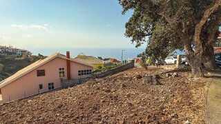 Land for sale in Santa Cruz, Portugal — €160,000