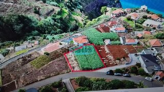 Terreno em Ponta do Sol · 732 m² · 100 000 €