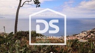 Land for sale in Santa Cruz, Portugal — €150,000