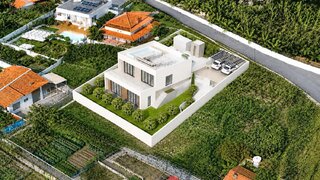 Land for sale in Funchal, Portugal — €345,000