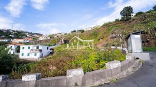 Land for sale in Ribeira Brava, Portugal — €90,000