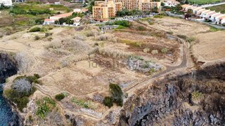 Land for sale in Santa Cruz, Portugal — €3,500,000