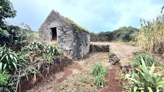 Land for sale in Porto Moniz, Portugal — €120,000