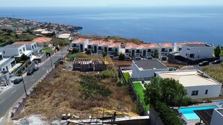 Land for sale in Santa Cruz, Portugal — €215,000