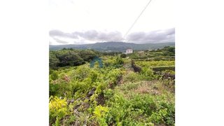 Land for sale in São Roque do Pico, Portugal — €90,000