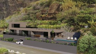 Land for sale in Calheta (Madeira), Portugal — €340,000