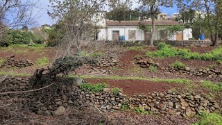 Land for sale in Santa Cruz, Portugal — €300,000