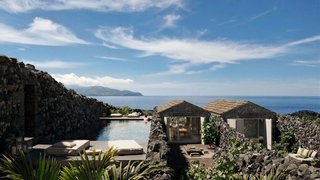 Land for sale in Madalena, Portugal — €350,000