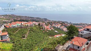 Land for sale in Câmara de Lobos, Portugal — €180,000