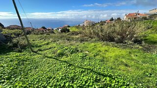 Land for sale in Calheta (Madeira), Portugal — €280,000