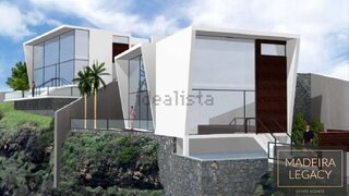 Land for sale in Calheta (Madeira), Portugal — €220,000