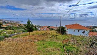 Land for sale in Santa Cruz, Portugal — €150,000