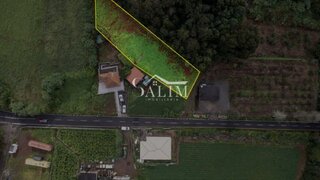 Land for sale in Santana, Portugal — €46,500