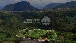 Land for sale in Santana, Portugal — €180,000