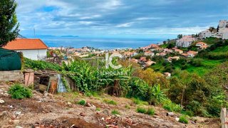 Land for sale in Funchal, Portugal — €175,000