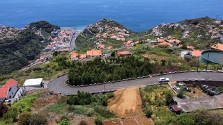Land for sale in Ribeira Brava, Portugal — €100,000