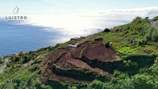 Land for sale in Calheta (Madeira), Portugal — €290,000