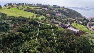Land for sale in Funchal, Portugal — €250,000