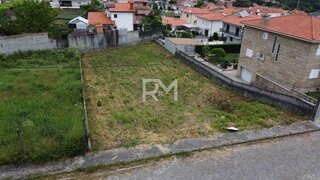 Land for sale in Penafiel, Portugal — €148,500
