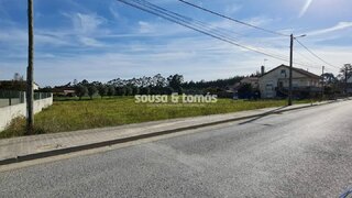 Terreno de 1622 m² em Leiria