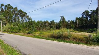 Terreno de 1500 m² em Leiria