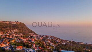 Land for sale in Calheta (Madeira), Portugal — €240,000