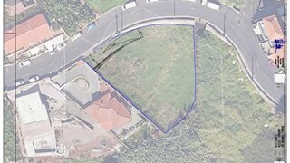 Land for sale in Funchal, Portugal — €330,000