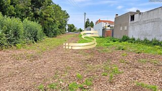 Terreno para venda em Espinho, Portugal — 129 000 €
