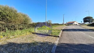 Land for sale in Santa Maria da Feira, Portugal — €330,000