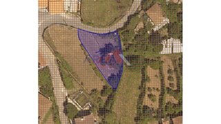 Land for sale in Oliveira de Azeméis, Portugal — €27,500