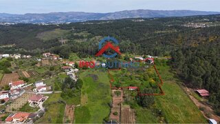 Terreno em Vila Real · 8344 m² · 90 000 €