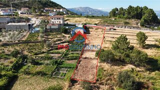 Terreno em Vila Real · 990 m² · 45 000 €