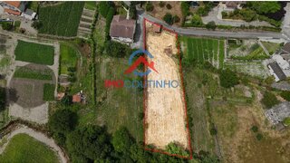 Terreno em Vila Real · 1400 m² · 85 000 €