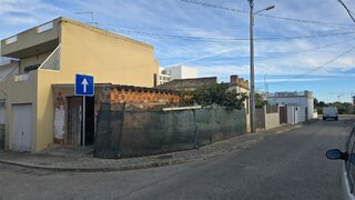 Land for sale in Portimão, Portugal — €85,000