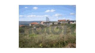 Land for sale in Marco de Canaveses, Portugal — €72,000