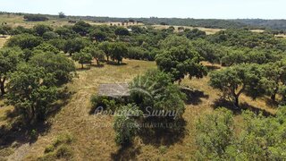 Terreno · 194 750 m² · 900 000 €