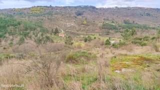 Terreno para venda em Fornos de Algodres, Portugal — 68 500 €