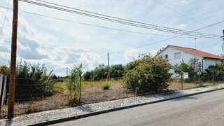 Land for sale in Entroncamento, Portugal — €120,000