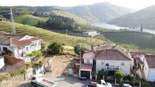 Land for sale in Armamar, Portugal — €50,000