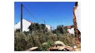Land for sale in Entroncamento, Portugal
