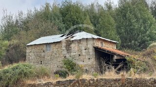 Land for sale in Seia, Portugal — €296,500