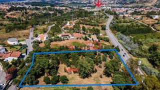 Land for sale in Batalha, Portugal — €600,000