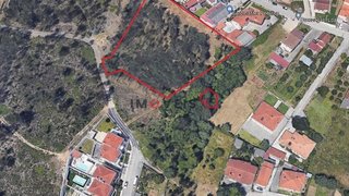 Terreno de 5975 m² em Leiria