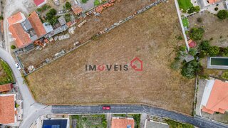 Terreno de 3900 m² em Leiria