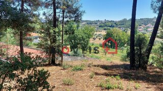 Land for sale in Ourém, Portugal — €95,000