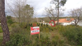 Land for sale in Ourém, Portugal — €25,000