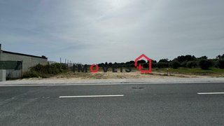 Land for sale in Almeirim, Portugal — €495,000