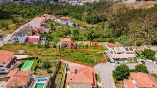 Terreno de 830 m² em Leiria